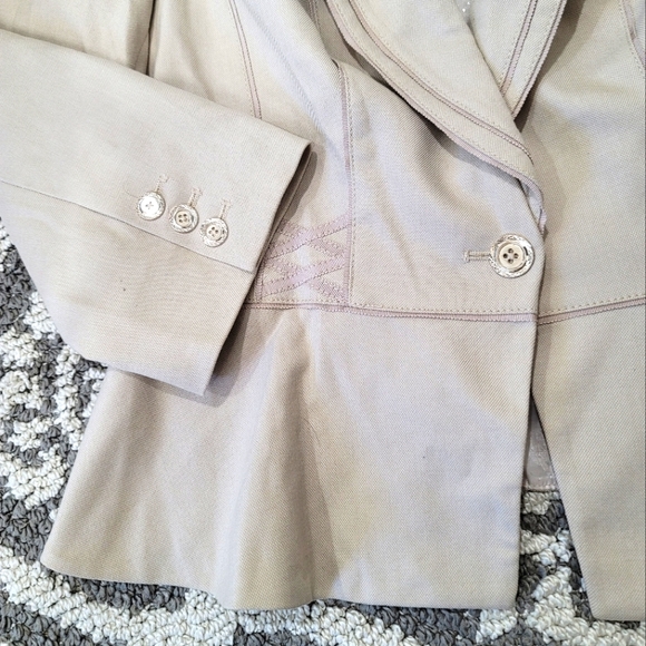 WHITE HOUSE BLACK MARKET Tan Peplum Blazer Size 10 - Picture 4 of 7